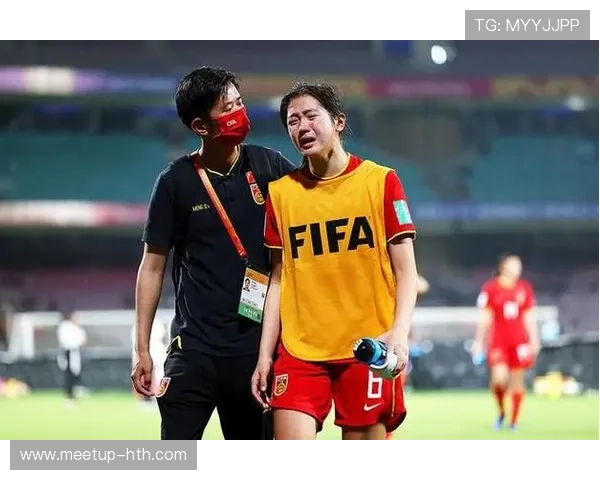 世界杯赛场风云再起 中国女足勇战强敌力争晋级八强